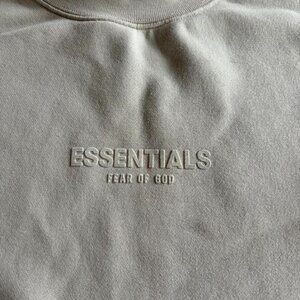 Fear of God Essentials crewneck sweatshirt